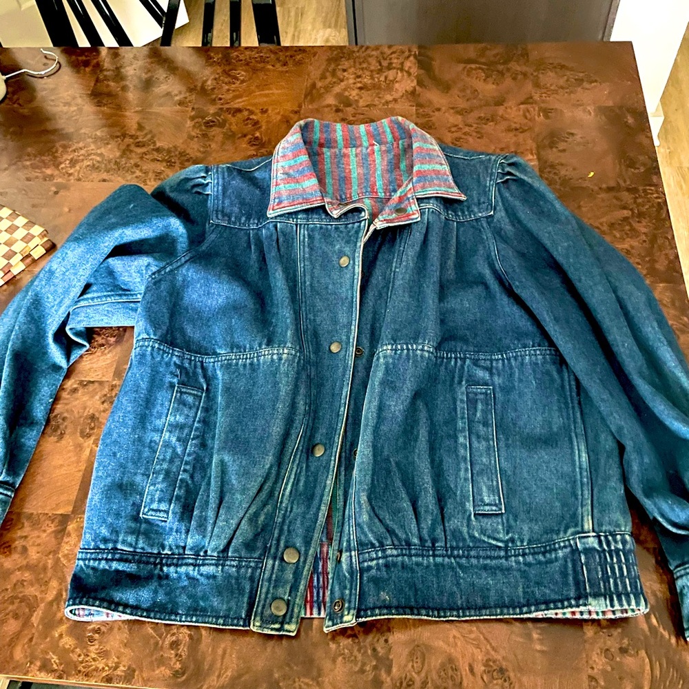 Vintage reversible jean jacket with snap closures!